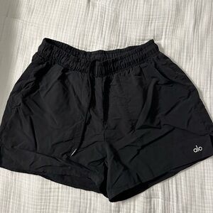 Alo Alumni Shorts